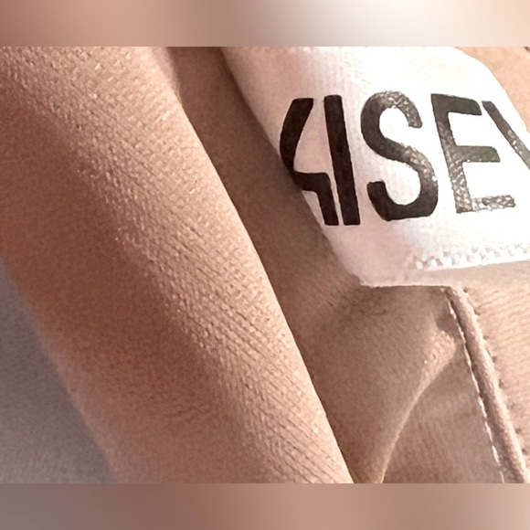 AISEW Button Down Shirt, Long/Sleeve Collared Blouse, Color Khaki, Large - Picture 7 of 8